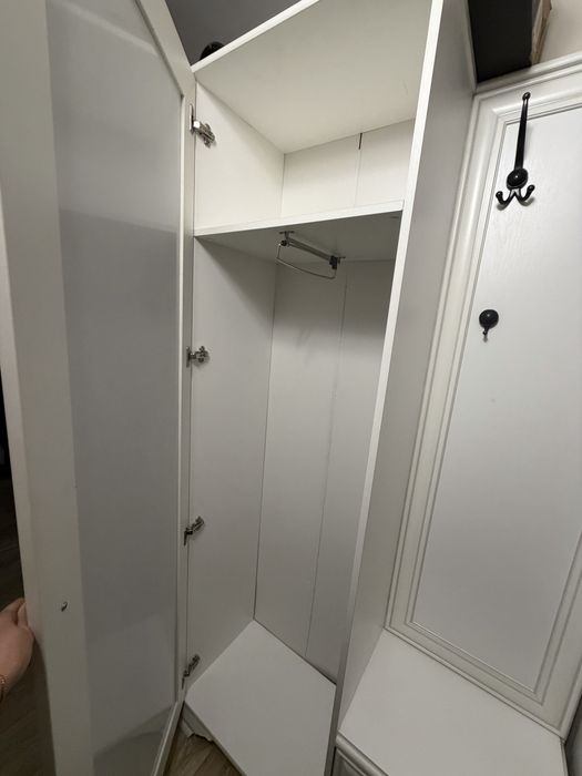Продам Мебель для прихожей