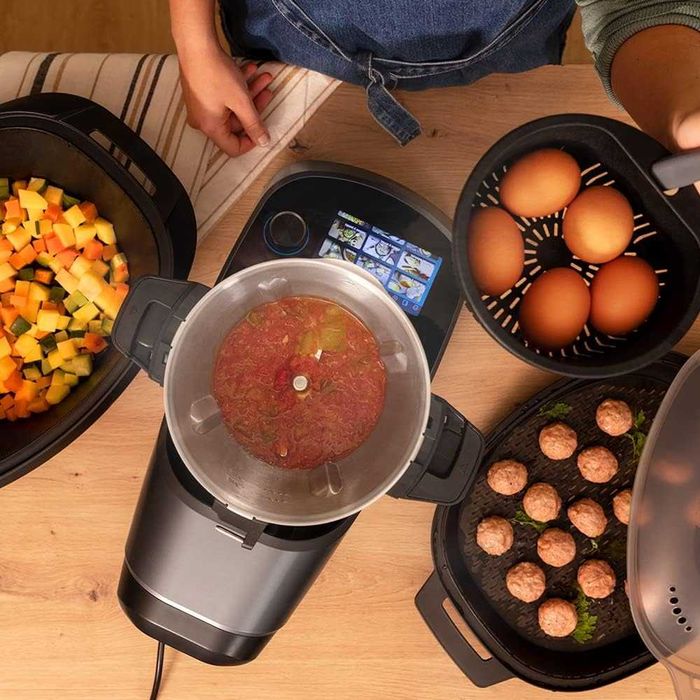 Мултифункционален кухненски робот Cecotec Mambo Touch, 37 функции, 1600W