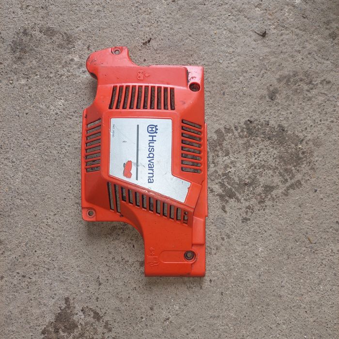 Vând piese husqvarna 55