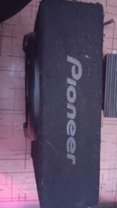 Продам саббуфер пионер