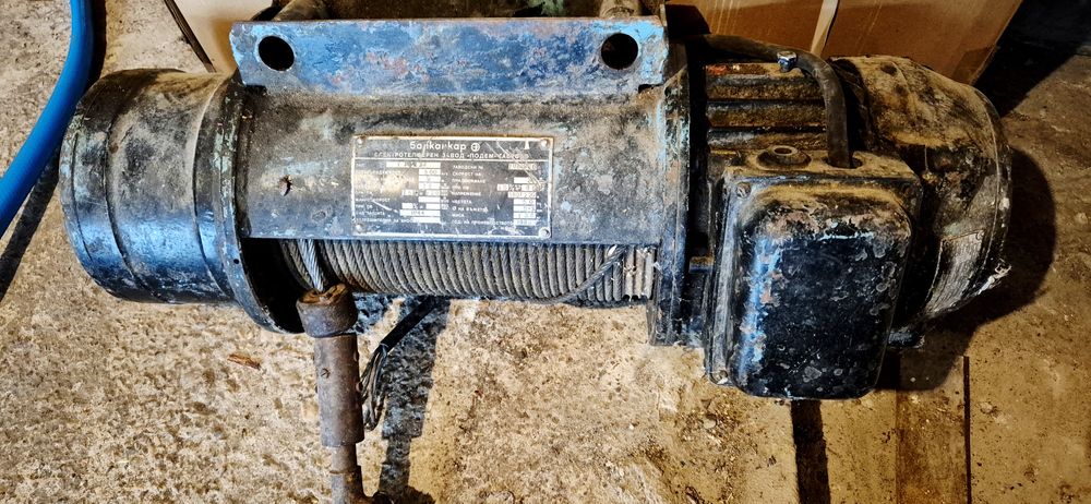 Български телфер 500кг