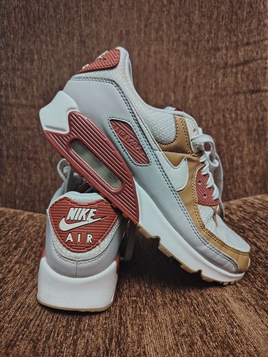 Nike air max 90 оригинални размер 41