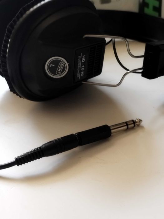 Ретро слушалки HD-1010