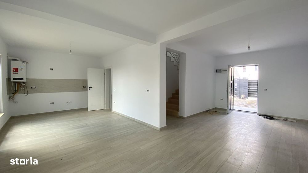 Casa 4 camere Valea Lupului