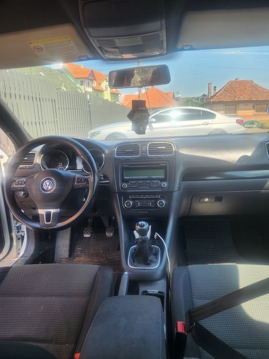 VOLKSWAGEN Golf 2011 — imagine 2