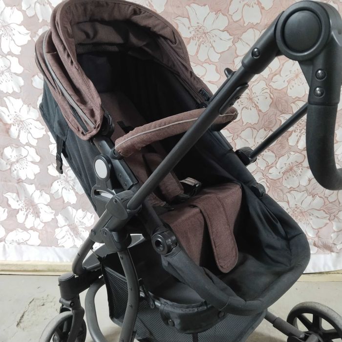 Детская коляска с автолюлькой 3в1