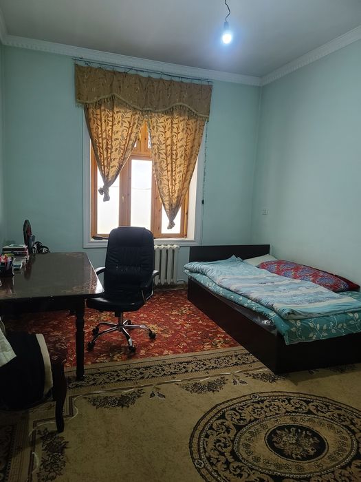 Уй сотилади. 6 сотих.