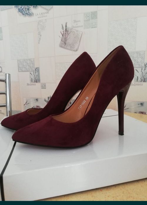 Продам туфли вечерние