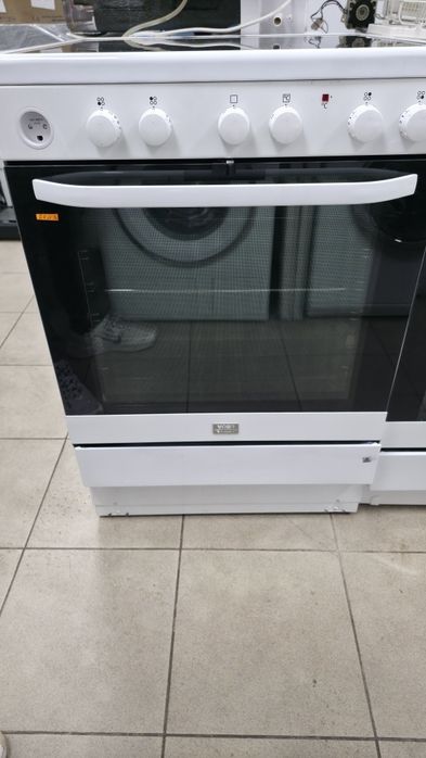 Печка с керамичени котлони Voss-Electrolux 74L