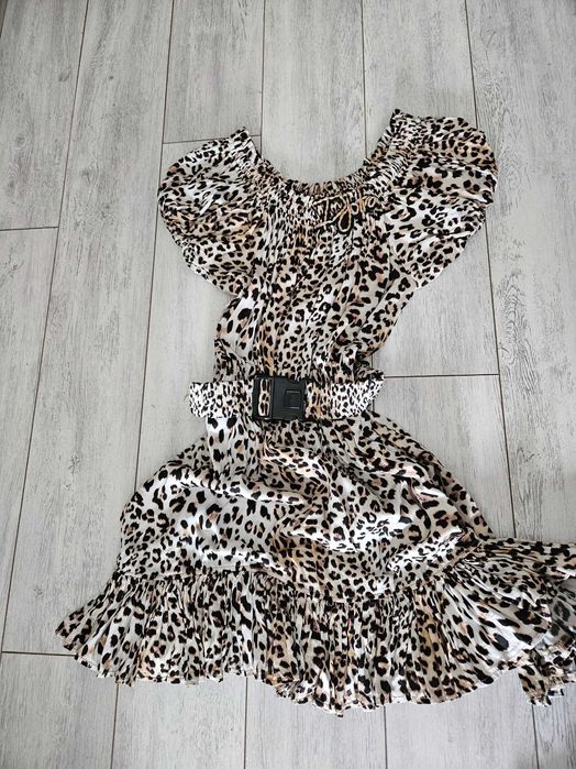 Дамска рокля с колан , Djofra, размер С