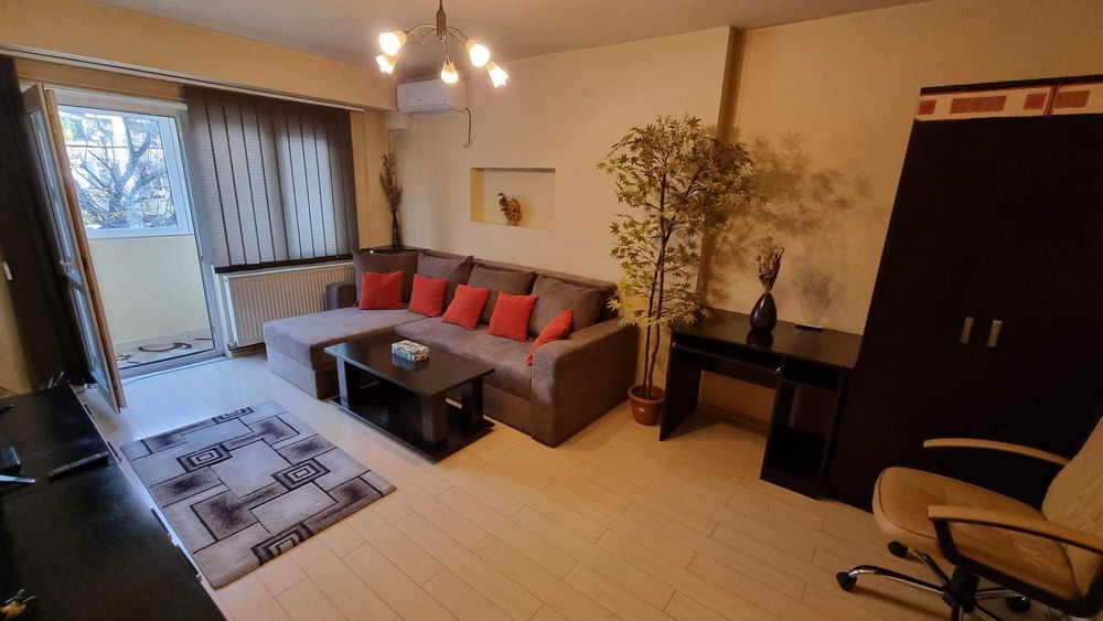 13 Septembrie-Sebastian, Direct PROPRIETAR