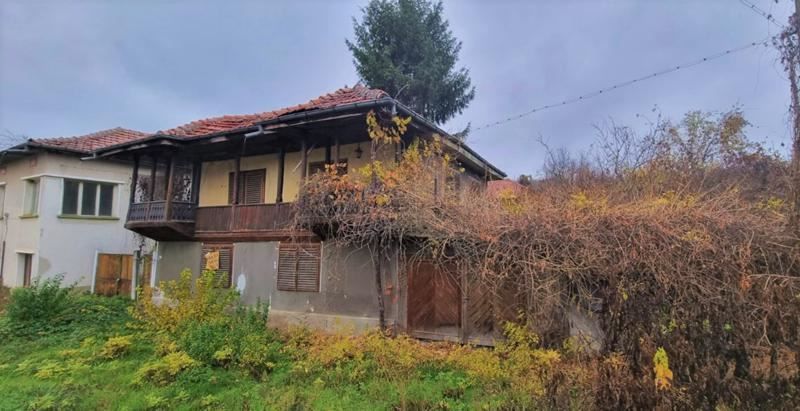 Продава се Къща в с. Катунец, Област Ловеч - 72 кв.м за 144 €/кв.м - Снимка #2