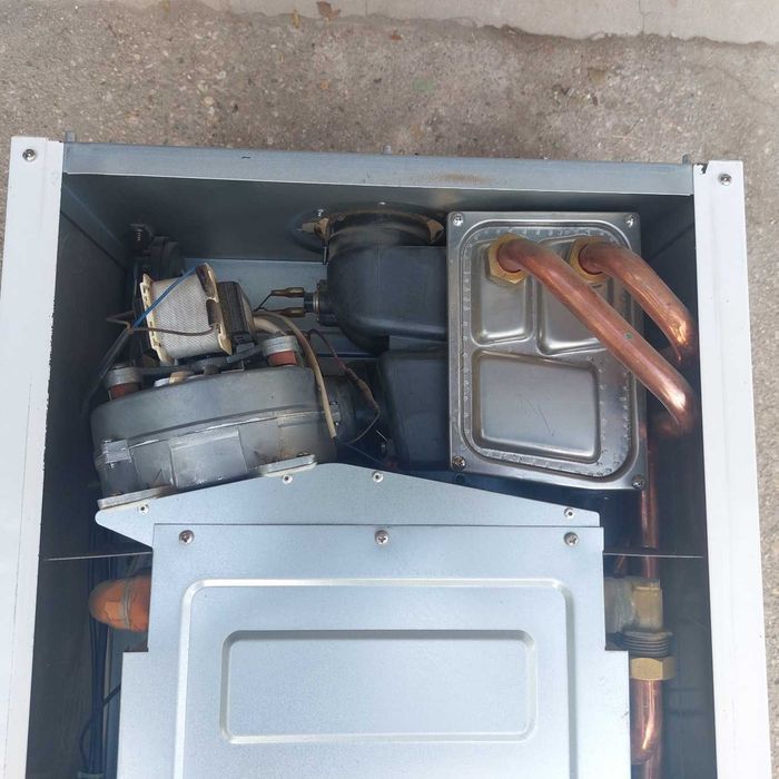 Dezmembrez CALOMA EUR 23 K/S in semicondensare.