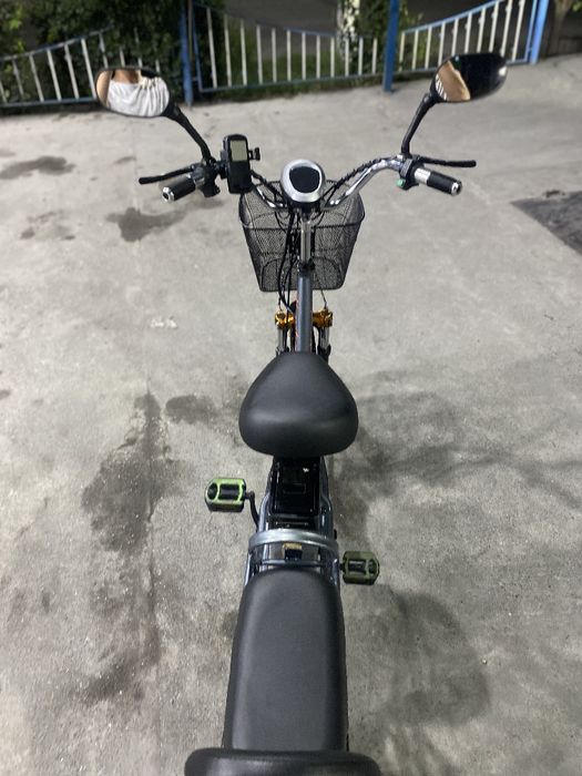 Veloskuter sotiladi
