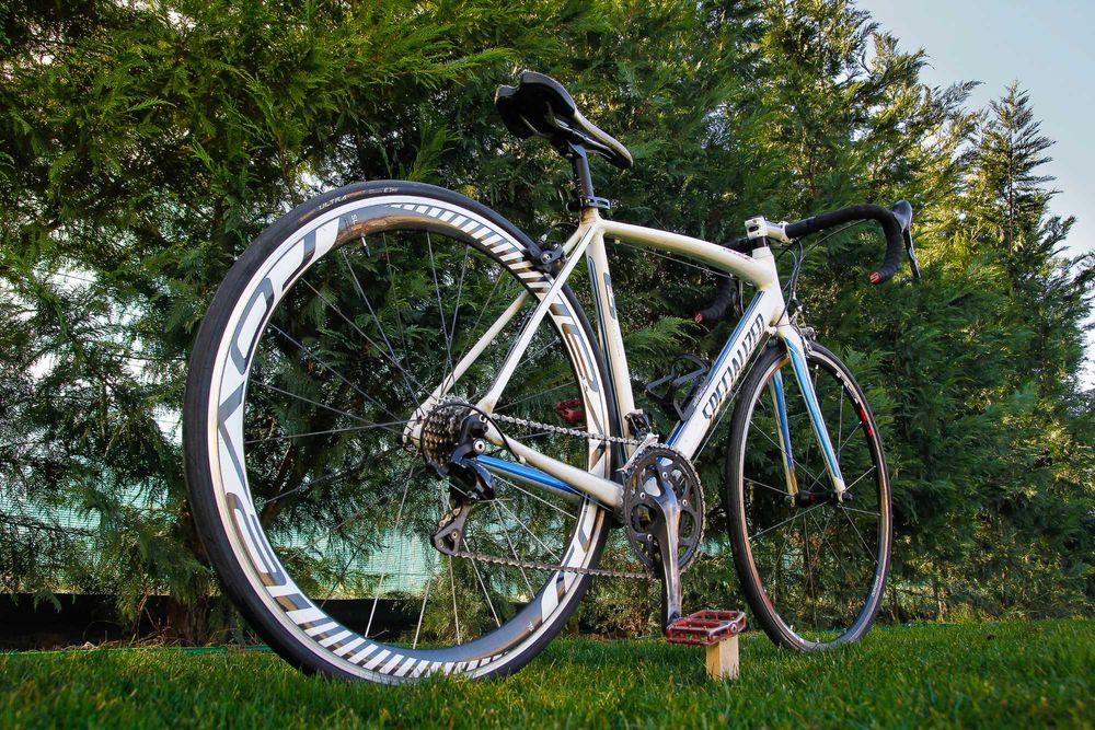 Cursiera Specialized Allez Comp janta Roval Shimano 105 Furca Carbon ...
