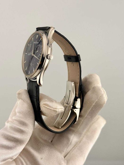 Jaeger-LeCoultre Master Ultra Thin
Réserve de Marche