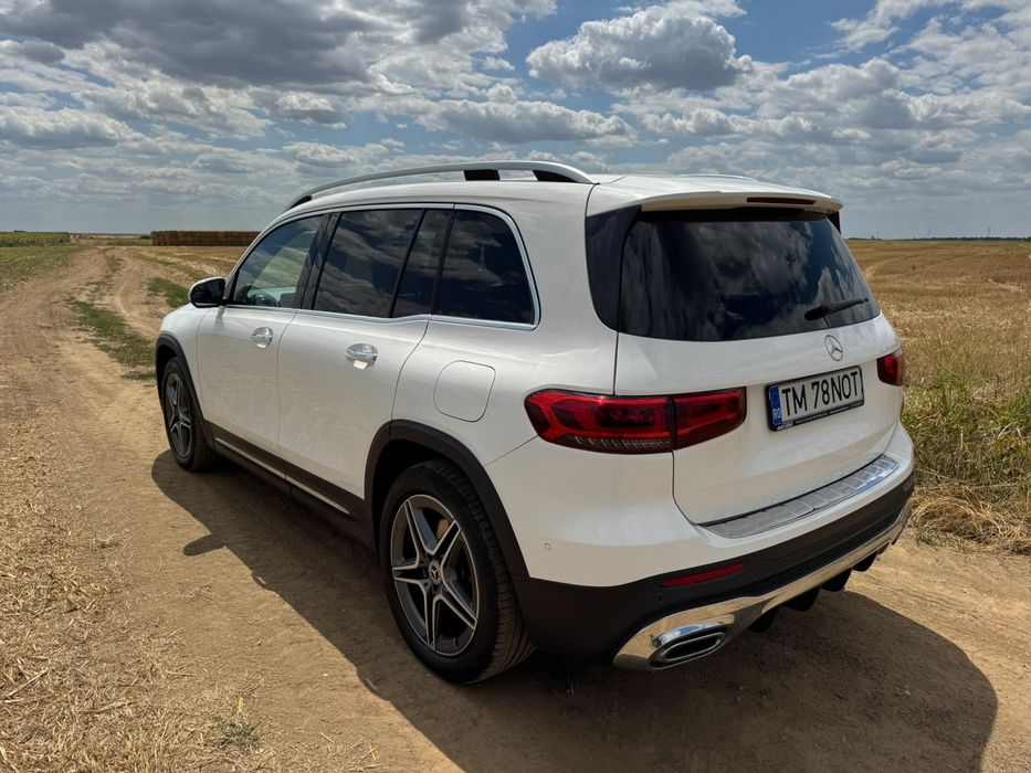 Mercedes benz GLB 250 4 matic