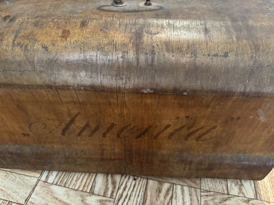 Автентична стара шевна машина