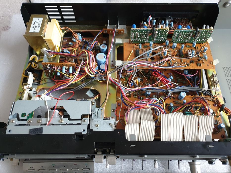 Casetofon deck Saba cd 278 pentru piese