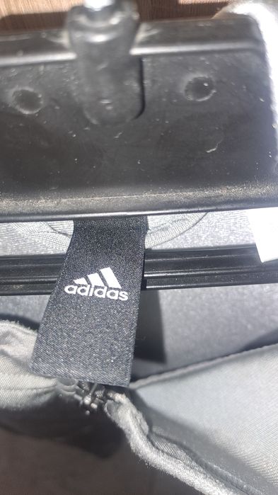 Adidas original суйтчер мъжки L