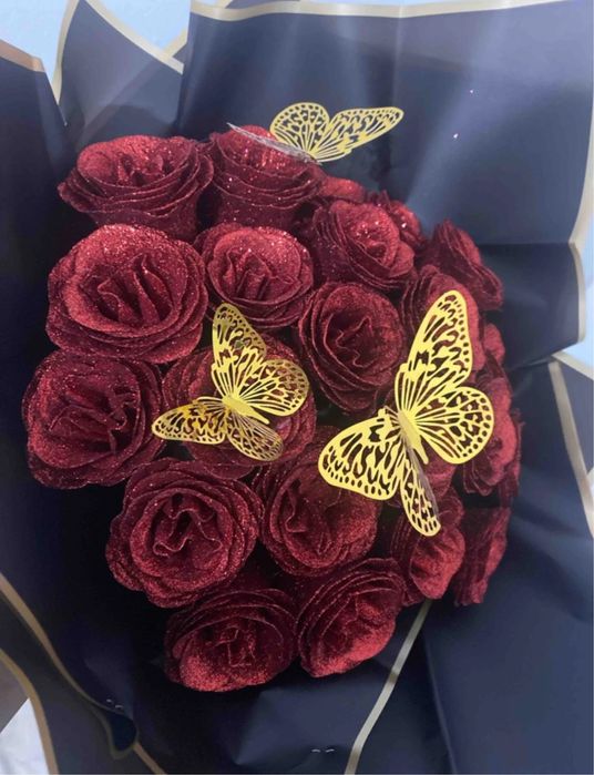 Вечни букети от брокатени рози,сатенени рози,фоам рози