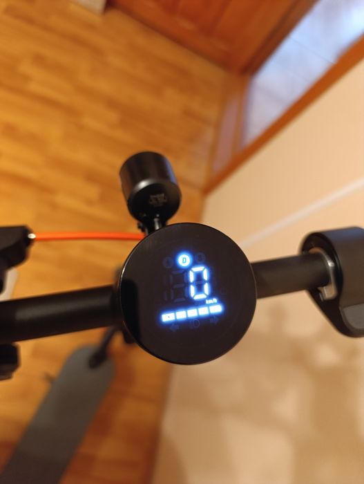 Trotineta electrica Xiaomi nouă