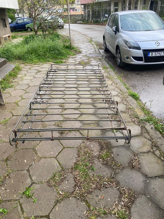 Багажник за бус на таван