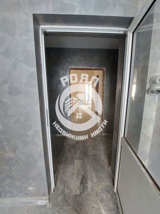 Продава се Двустаен апартамент в Пловдив, Южен - 76 кв.м за 1106 €/кв.м - Снимка #9