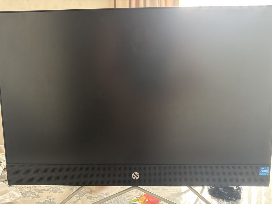 Продам Моноблок HP 24” Core i5 / 8GB / SSD 512GB / Full HD