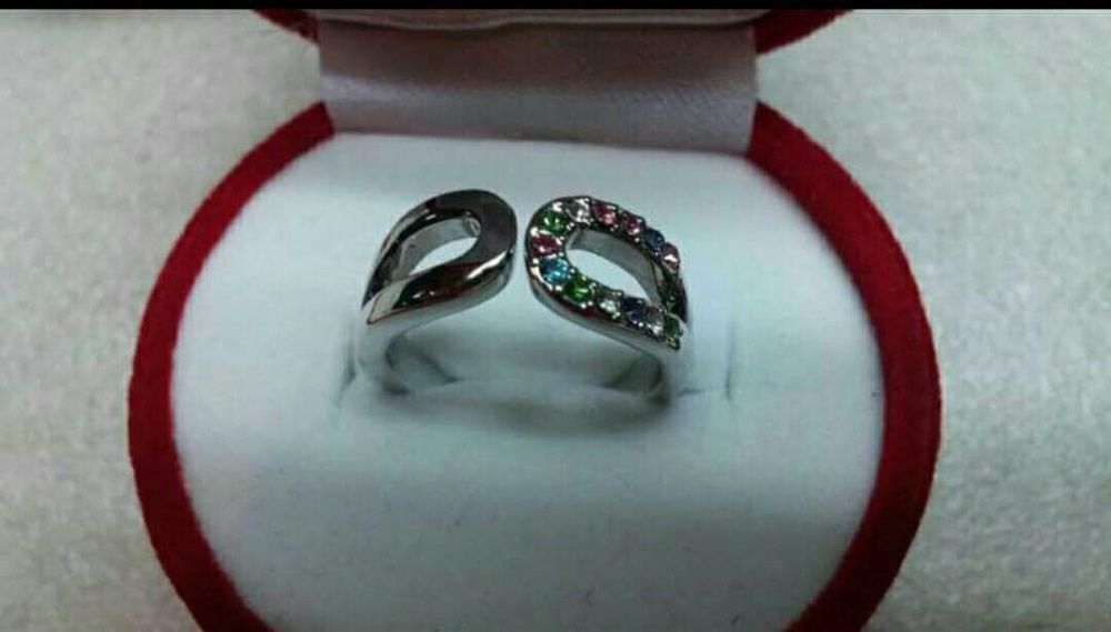 Пръстени с кристали