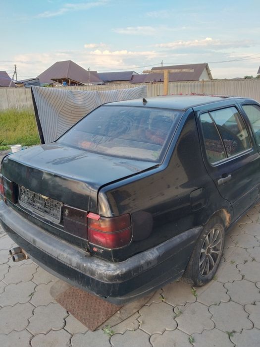 Продам volkswagen vento 1993год