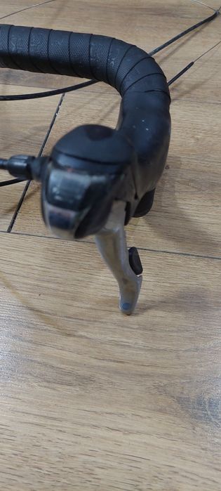 Ghidon cu maneta Tiagra ST-4600  -2-10vit.