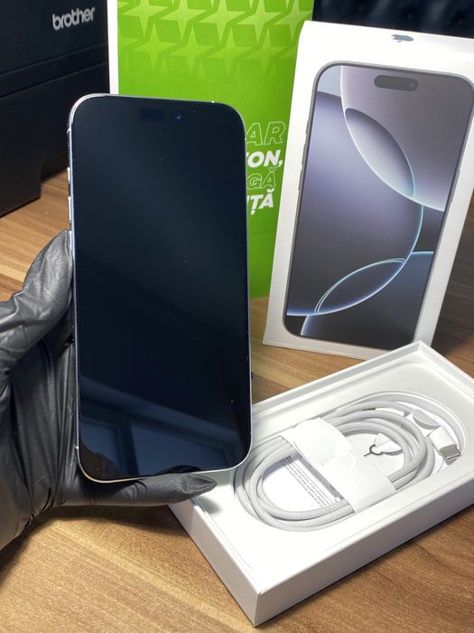 iPhone 16 Pro Max • 256 GB • White Titanium