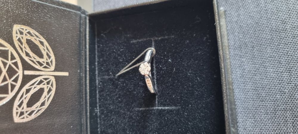 Кольцо с брилиантами