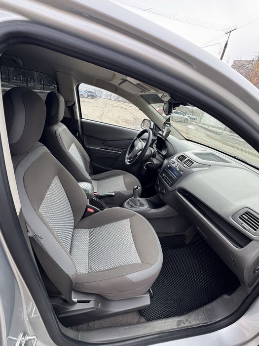 Шевроле кобальт кобальт