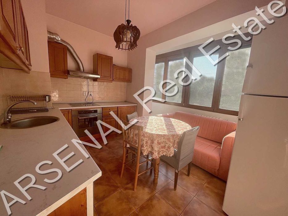 Дава се под наем Тристаен апартамент в София, Гоце Делчев - 64 кв.м за 700 € - Снимка #2