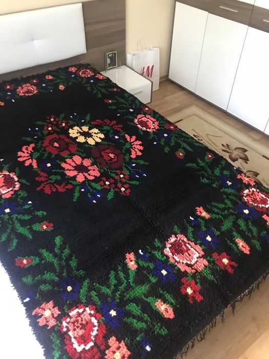 Ткани от чиста вълна