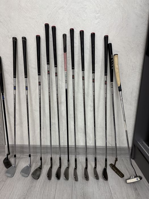 Продам набор гольф клюшек