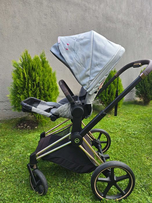Количка Cybex Priam 3