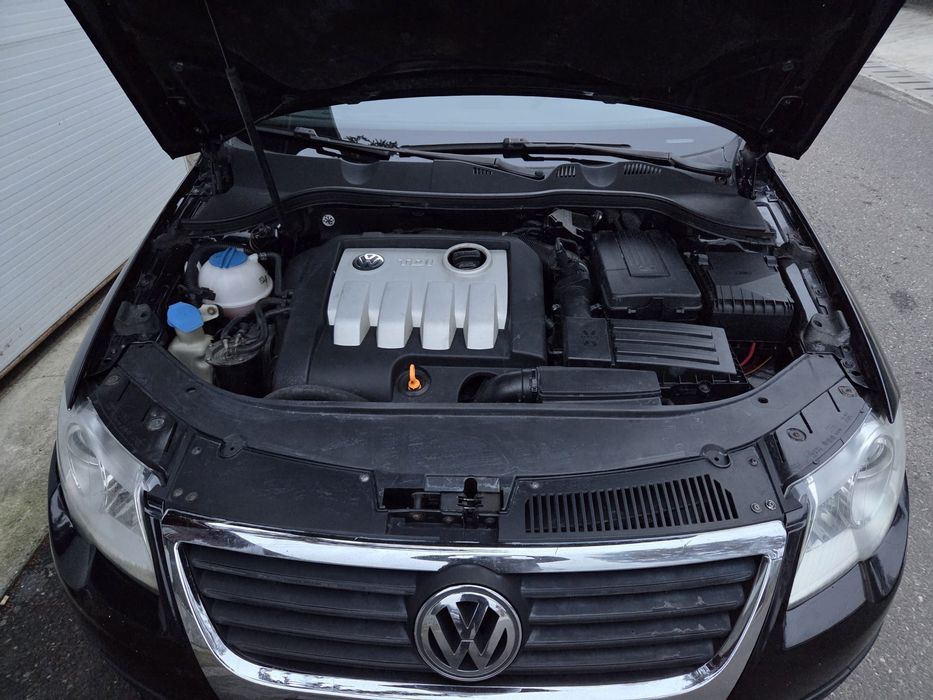 VW Passat 1.9 diesel, vopsea originala, foarte buna