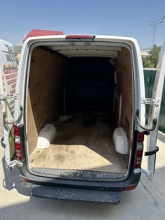 Mercedenz-Benz Sprinter