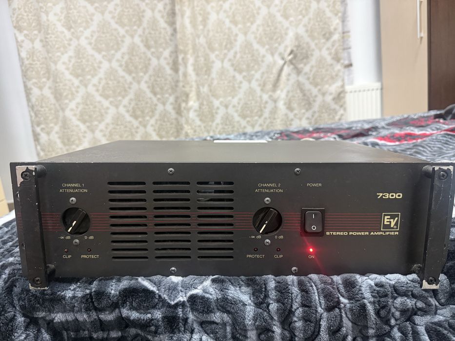 Electro Voice 7300 putere