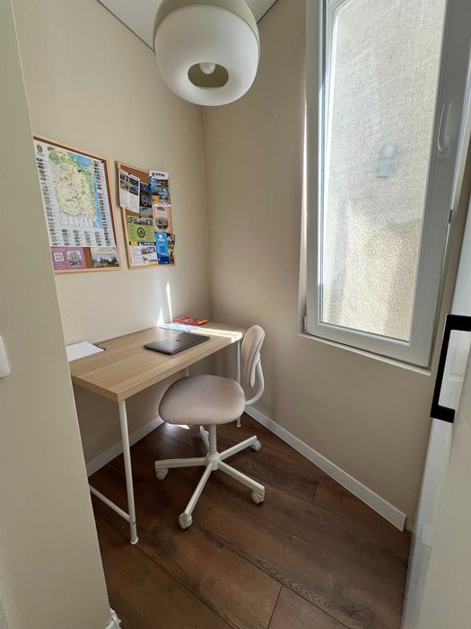 Дава се под наем Двустаен апартамент в София, Център - 30 кв.м за 1250 € - Снимка #13