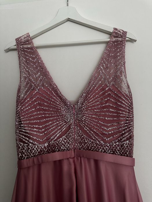 Официална дълга рокля