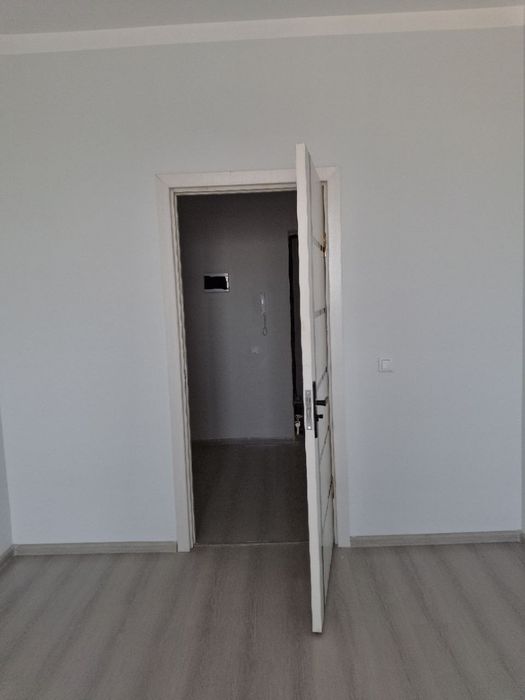 Yangi andijonda kvartira bor 2xonali 57 kv.m³
