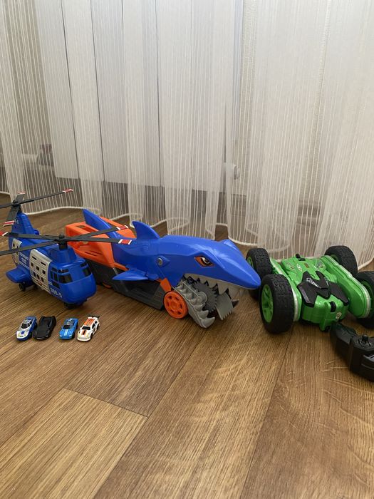 Игрушки для мальчика