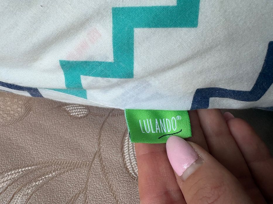 Възглавница за кърмене