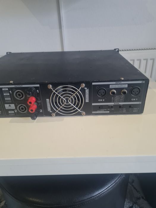 Amplificator putere Phonic max 2500