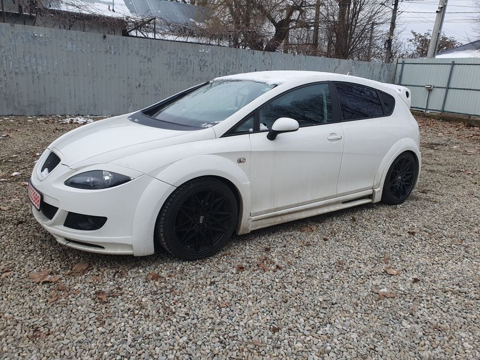 Seat Leon     2008