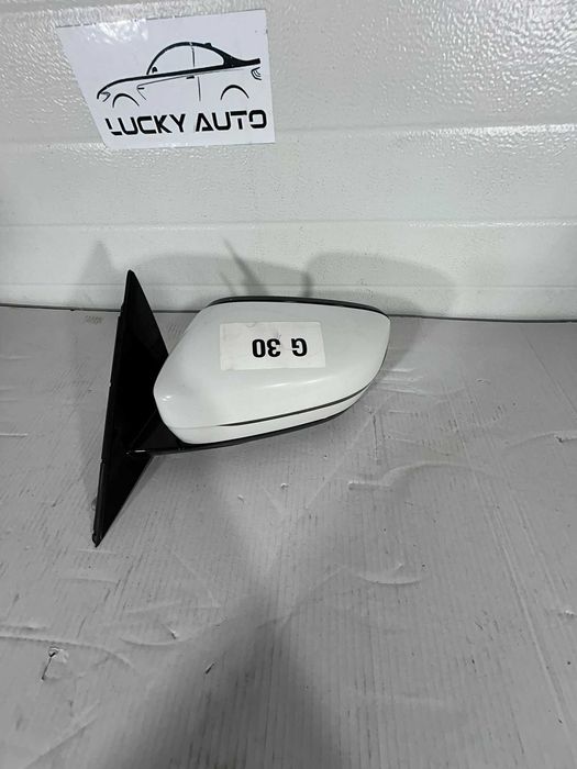 Oglinda stinga BMW  G30 zona moarta 5 pin